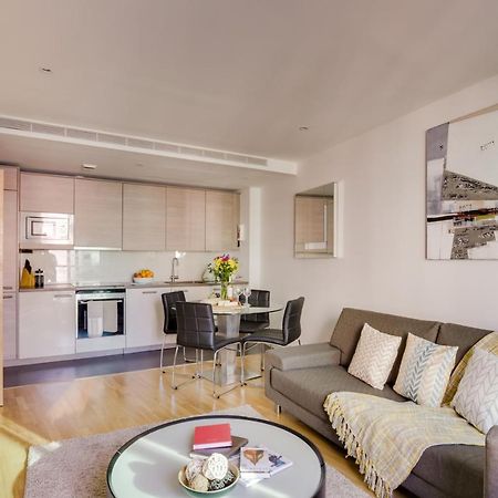 Appartement St. George Wharf By Thesqua.Re à Londres Extérieur photo